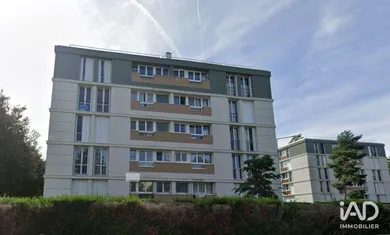 Appartement à LAGNY-SUR-MARNE (77400)