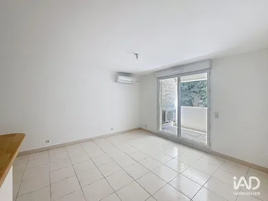 Appartement à MARSEILLE (13010)