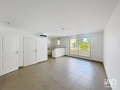 Appartement à MARSEILLE (13007)