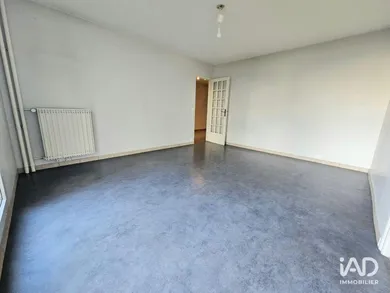 Appartement à PANTIN (93500)