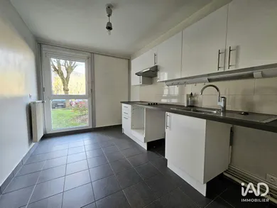 Appartement à PANTIN (93500)