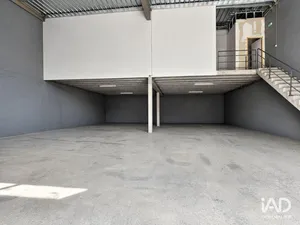 Commercial walls in MONTUSSAN (33450)