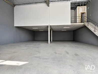 Murs commerciaux à MONTUSSAN (33450)