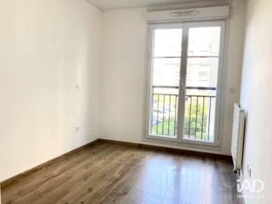 Apartment in MARCQ-EN-BARœUL (59700)