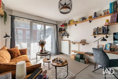 Appartement à OZOIR-LA-FERRIÈRE (77330)