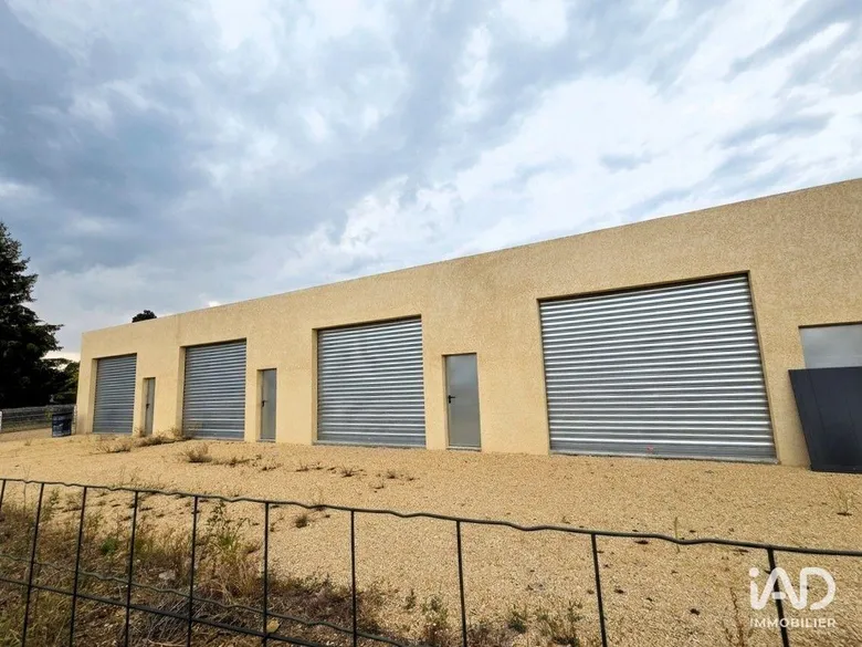 Murs commerciaux à VINAY (38470) · 42 m² · 710 €/mois