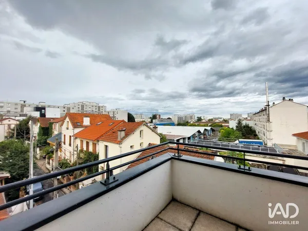 Appartement à AUBERVILLIERS (93300) photo 2