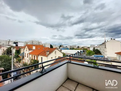 Appartement à AUBERVILLIERS (93300)