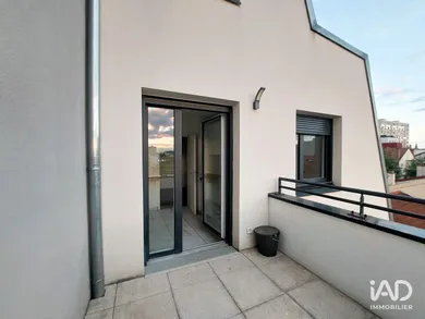 Appartement à AUBERVILLIERS (93300)