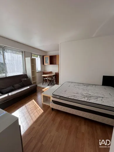 Appartement à MONTROUGE (92120)