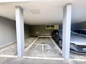 Parking à COMBS-LA-VILLE (77380)