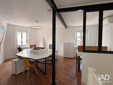 Commercial in ENGHIEN-LES-BAINS (85880)