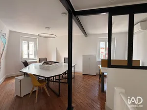 Commercial in ENGHIEN-LES-BAINS (85880)