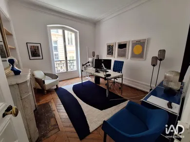 Bureaux à PARIS (75007)