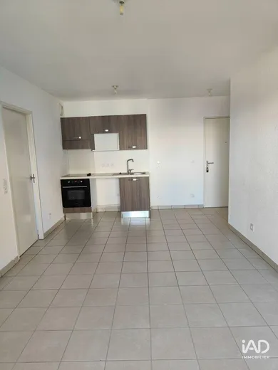 Appartement à MARSEILLE (13003)