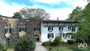 Maison à PEYRELONGUE-ABOS (64350)