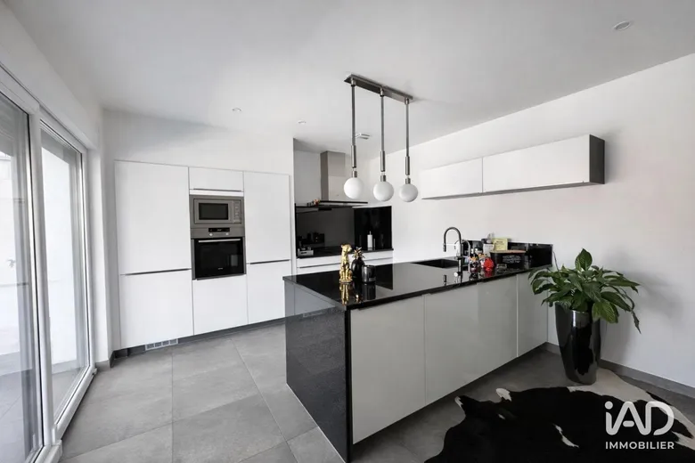 Maison 5 pièces 152 m² · à Valmont · 152 m² · 354 000 €