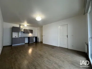 Appartement à VILLECRESNES (94440)