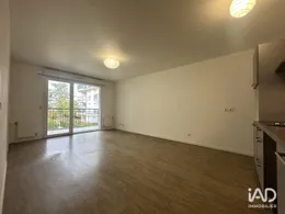 Appartement à VILLECRESNES (94440)