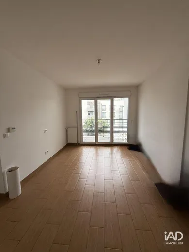 Appartement à VILLEMOMBLE (93250)