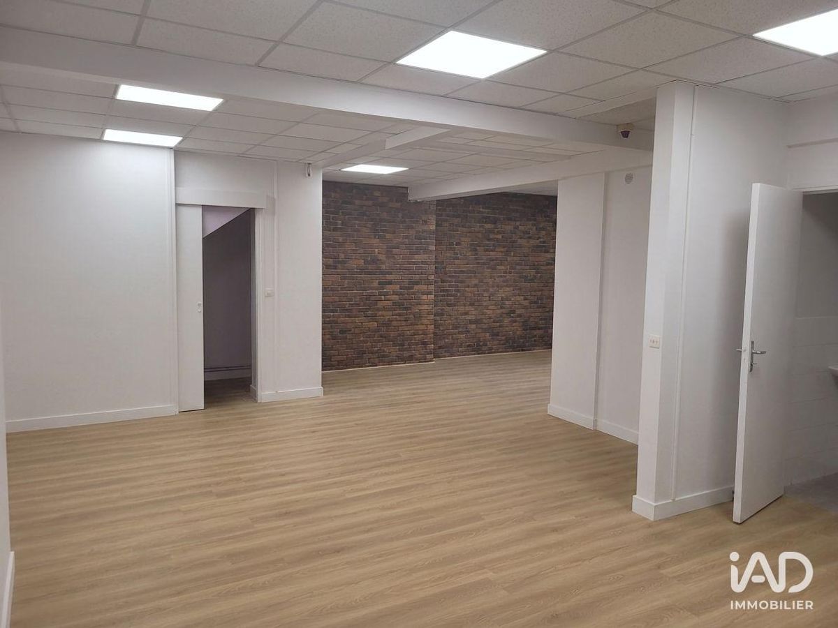 Boutique/Local commercial de 102 m² à ABLON-SUR-SEINE (94480)
