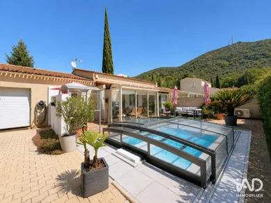 Maison à ORAISON (04700)