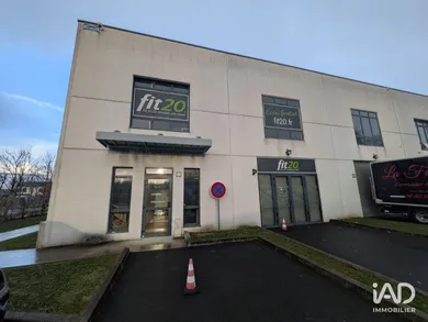 Boutique/Local commercial à BAILLY-ROMAINVILLIERS (77700)