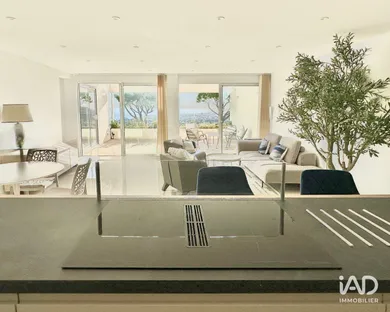 Appartement à BANDOL (83150)