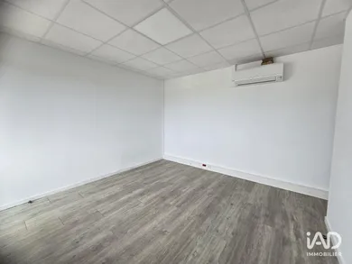 Bureaux à BUROS (64160)