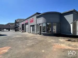 Hangar à VARETZ (19240)