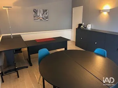 Office in SAINTE-MAURE-DE-TOURAINE (37800)