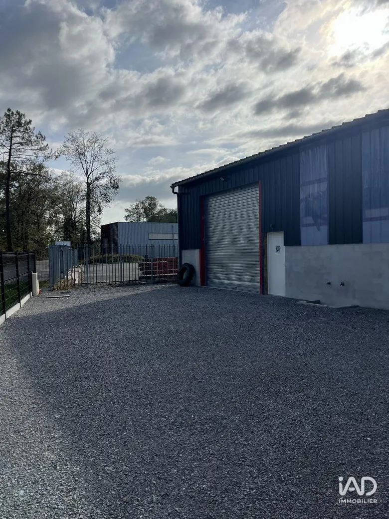 Local commercial 80 m² · à Orthevielle · 80 m² · 720 €/mois
