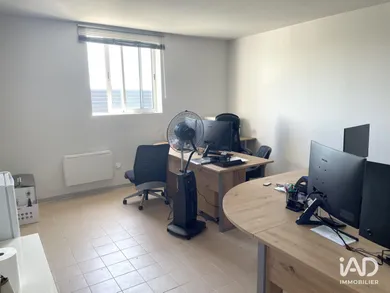 Bureaux à VILLABÉ (91100)