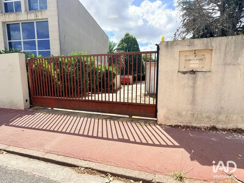 Parking 16 m² · à Bordeaux · 16 m² · 135 €/mois