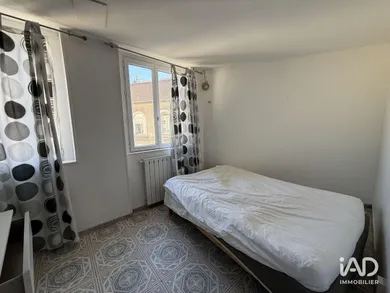 Appartement à SAINT-DENIS (93200)
