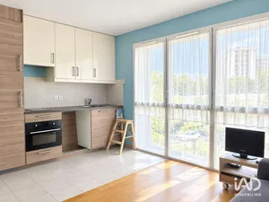 Apartment in CHAVILLE (92370)