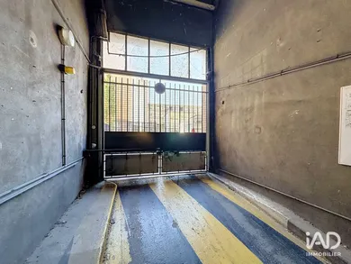 Parking à PARIS (75020)