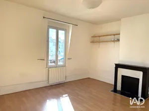 Appartement à PARIS (75019)