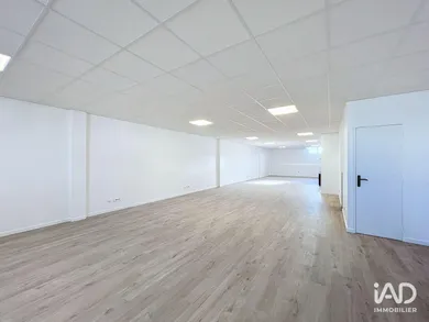 Bureaux à BRIE-COMTE-ROBERT (77170)