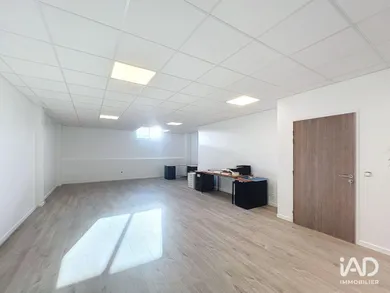 Bureaux à BRIE-COMTE-ROBERT (77170)