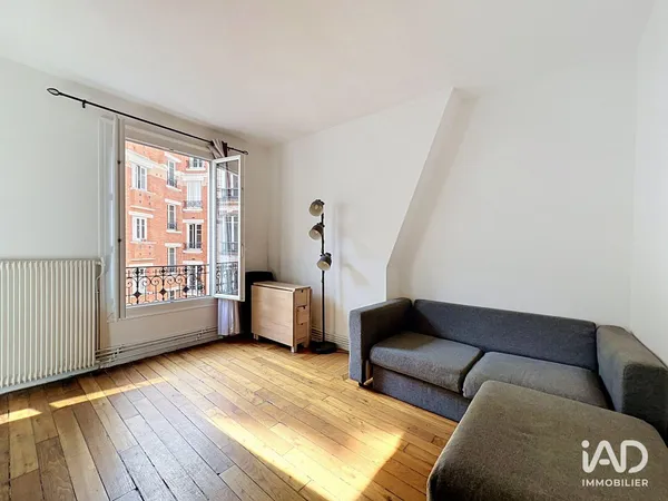 Appartement à PARIS (75012) photo 2