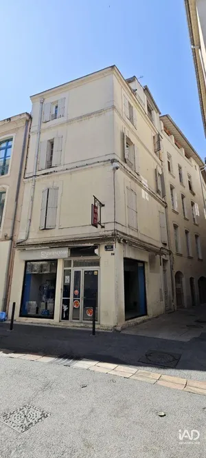 Commercial walls in NÎMES (30000)