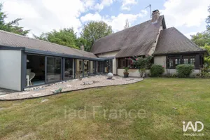House in LA VILLENEUVE-EN-CHEVRIE (78270)