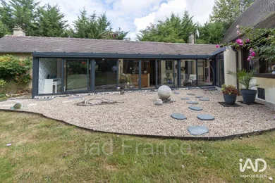House in LA VILLENEUVE-EN-CHEVRIE (78270)