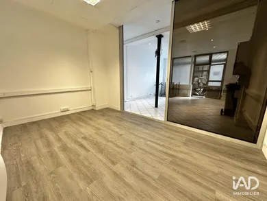 Commercial in PARIS (75013)
