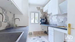 Apartment in CHARENTON-LE-PONT (94220)