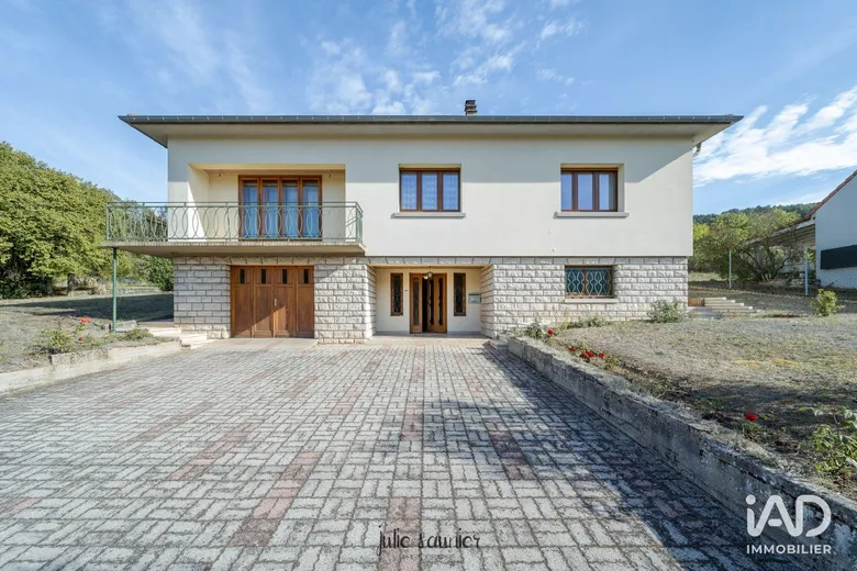 Maison 5 pièces 167 m² · à Bayonville-sur-Mad · 167 m² · 269 000 €