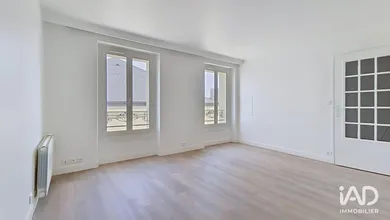 Apartment in CHARENTON-LE-PONT (94220)