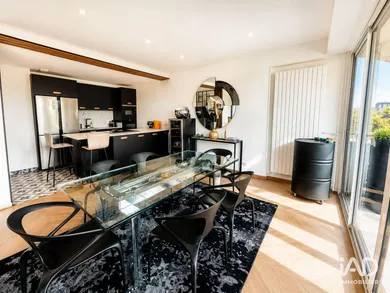 Appartement à LE COUDRAY-MONTCEAUX (91830)