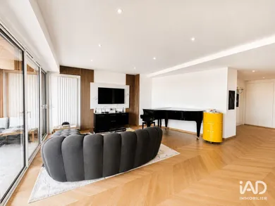 Appartement à LE COUDRAY-MONTCEAUX (91830)